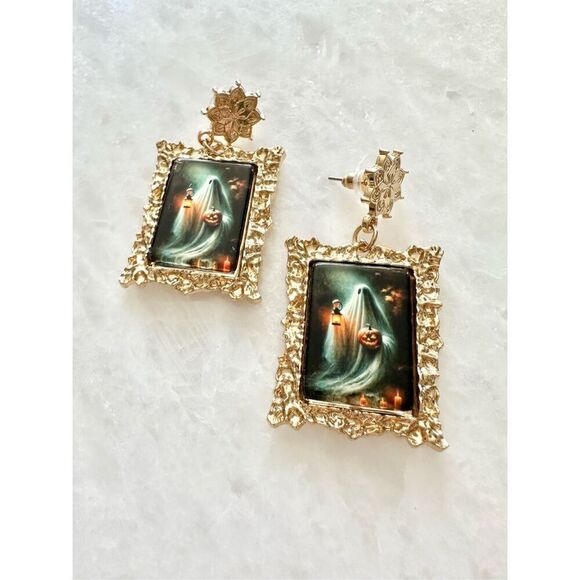 Ghost with lantern Halloween jack-o’-lantern picture frame dangle earrings - Picture 2 of 2